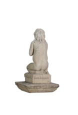Authentische Kalksteinfigur aus dem 19. Jahrhundert – Kniendes betendes Kind – Antike Gartenstatue / Brunnenfigur – Zeitlose Andacht