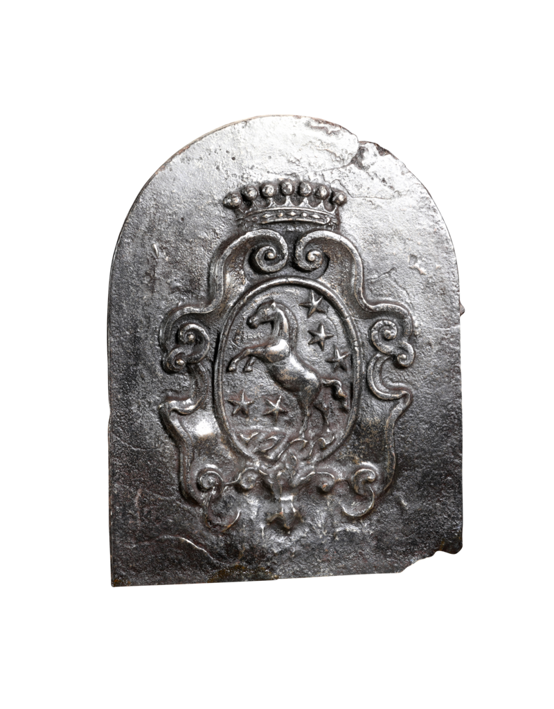 Maison Leon Van den Bogaert Authentic 16th Century Polished Cast-Iron Fireback – Noble Family Crest with Thoroughbred Horse & Stars (94 Kg) | Luxury Fireplace Backplate / Wall Decor