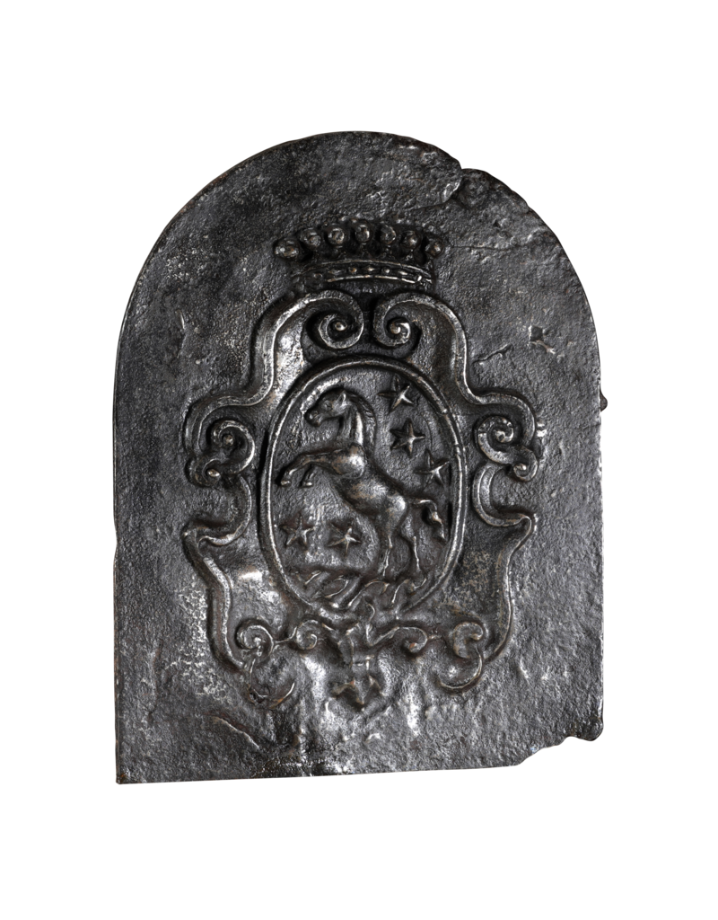 Maison Leon Van den Bogaert Authentic 16th Century Polished Cast-Iron Fireback – Noble Family Crest with Thoroughbred Horse & Stars (94 Kg) | Luxury Fireplace Backplate / Wall Decor