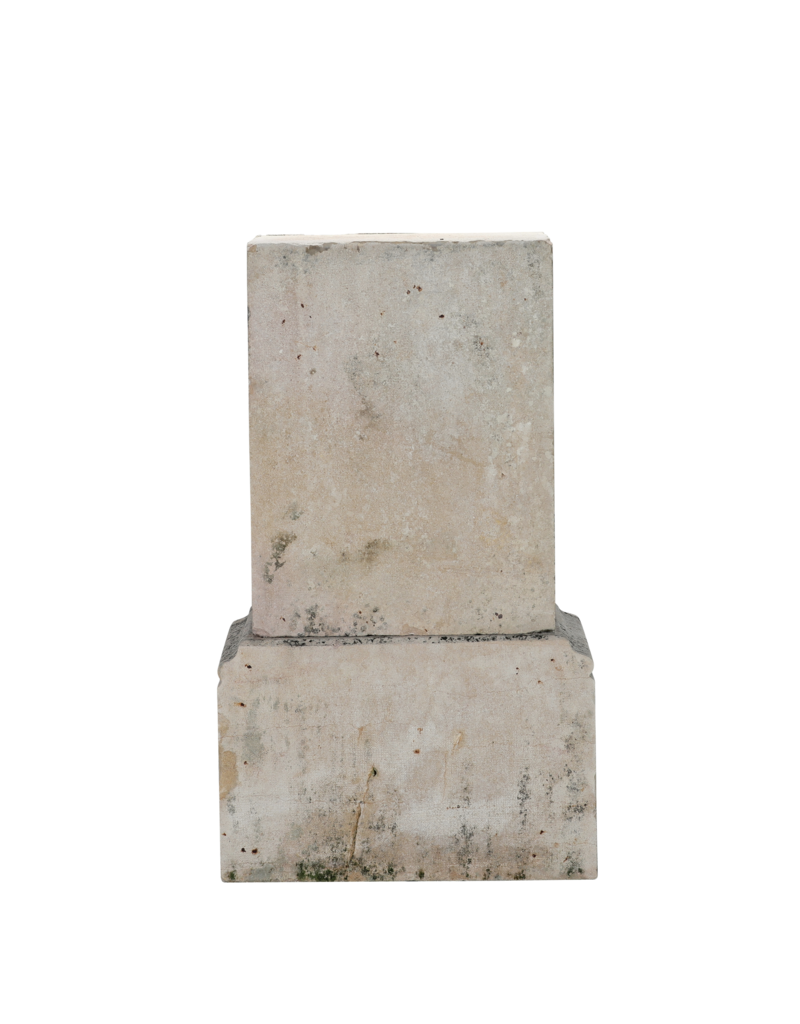 Maison Leon Van den Bogaert Authentique Socle Français en Pierre Calcaire du XIXe Siècle avec Base Sculpturale – Élément Architectural Ancien