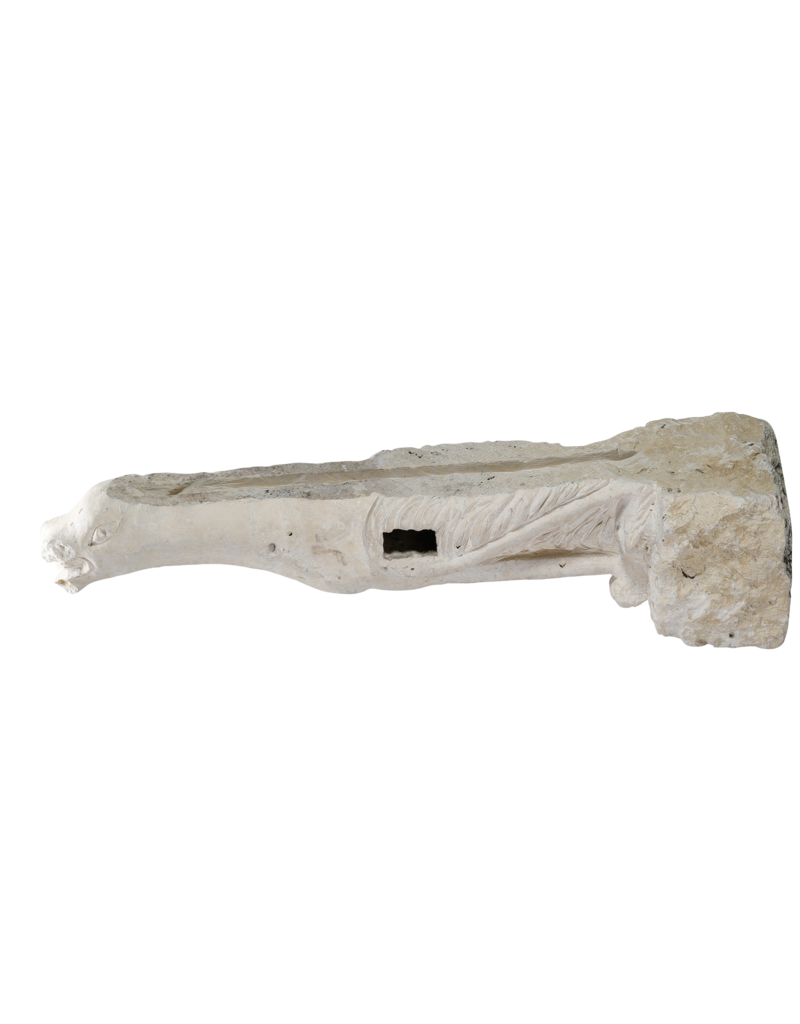 Maison Leon Van den Bogaert Exceptional 19th Century French Limestone Dragon Gargoyle – Monumental Sculptural Architectural Element for Interior, Exterior & Garden Design