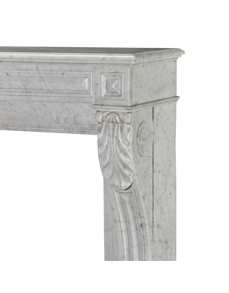 Rare 19th Century Antique Fireplace Surround in White Marble with Sculpted Lion Paw Feet – Timeless Neoclassical Elegance