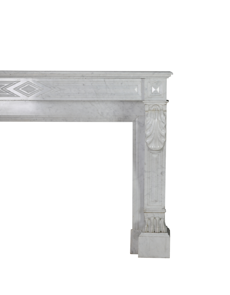 Maison Leon Van den Bogaert Rare 19th Century Antique Fireplace Surround in White Marble with Sculpted Lion Paw Feet – Timeless Neoclassical Elegance