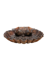 Maison Leon Van den Bogaert Rare 19th Century Cast Iron Shell Font with Rich Patina – Antique Architectural Wall Fountain for Interior and Exterior Use