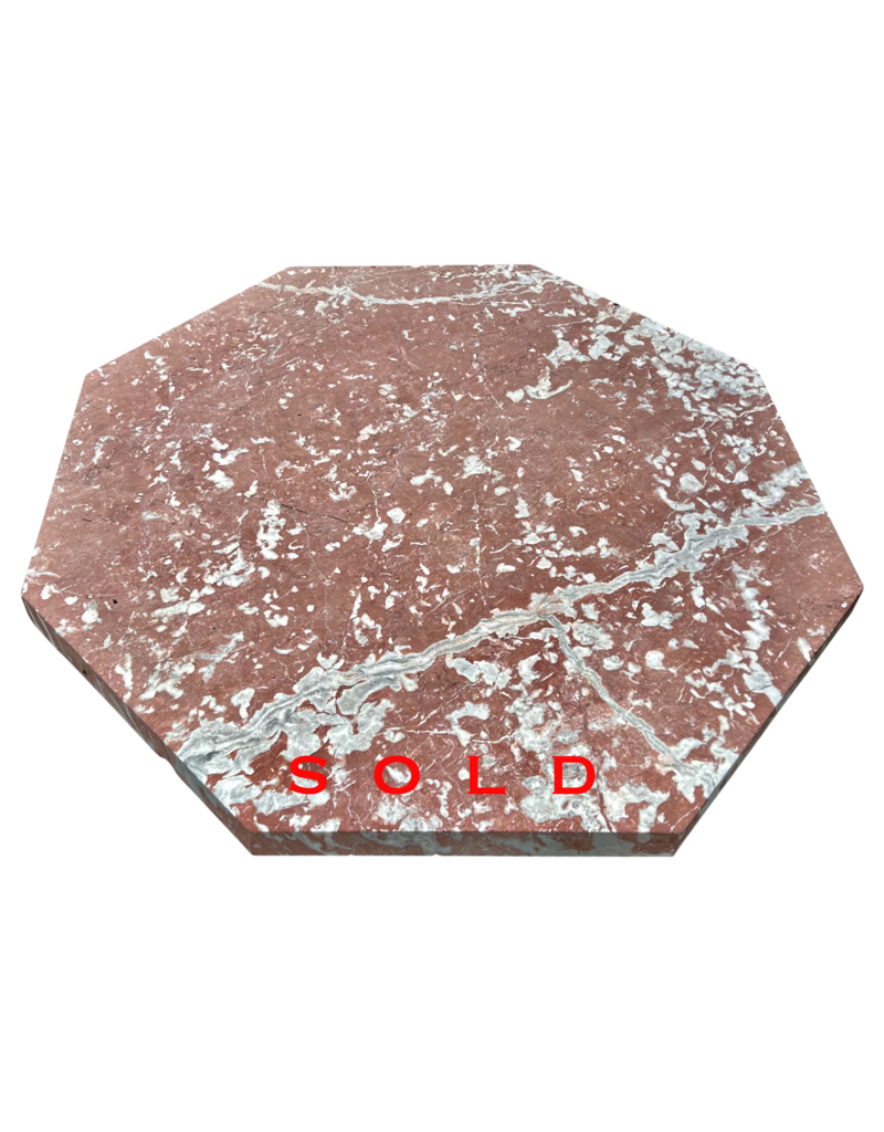 Maison Leon Van den Bogaert Octagonaler französischer antiker Rouge-Languedoc-Marmortisch