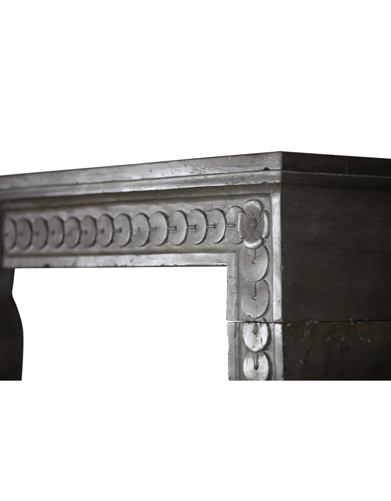 Maison Leon Van den Bogaert Antique Fireplaces & Vintage Architectural Elements Franse Statement Open Haard In Groenachtige Steen