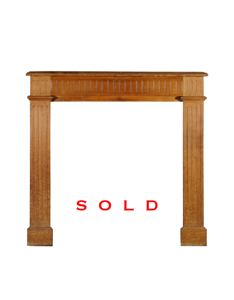 Petite Cheminée Rurale En Bois