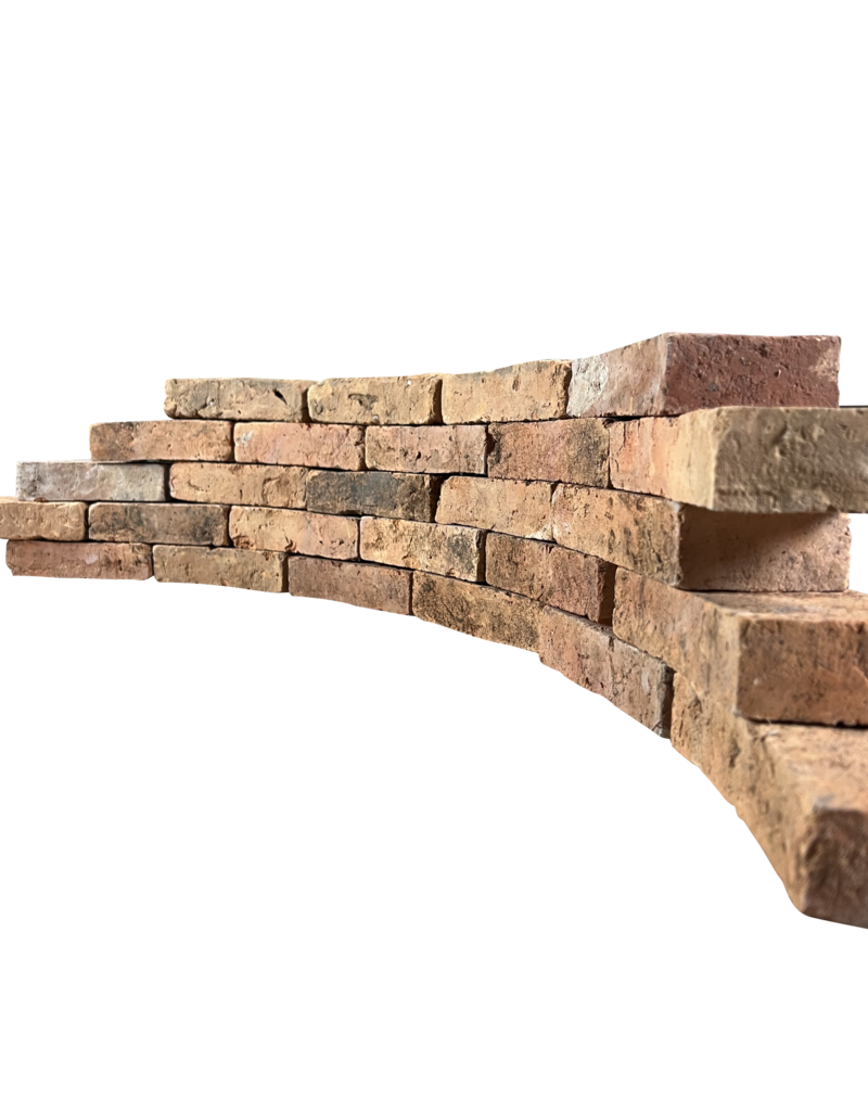 Originele Antieke Terracotta Baksteen – Gebogen Massieve Baksteen voor Ronde Muurconstructies, Binnenstraal ~41 cm, 14,5 cm Binnen, 17 cm Buiten, 7,3 cm Breed