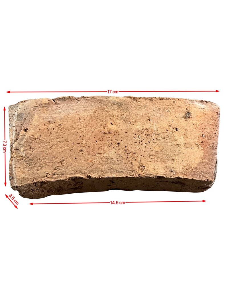 Original Antique Terra Cotta Firebrick – Curved Solid Brick for Round Wall Construction, Inside Radius ~41 cm, 14.5cm Inner, 17cm Outer, 7.3cm Wide