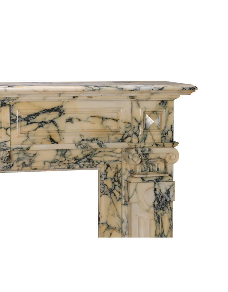 Maison Leon Van den Bogaert 19e Eeuwse Brusselse Marmeren Schouw uit Notariswoning – Authentieke Belgische Antieke Sierhaard in Geaderd Marmer