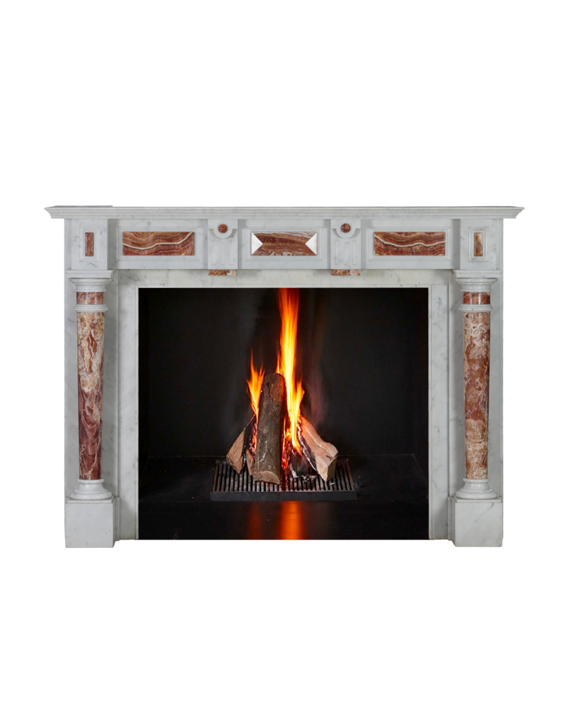 Exclusieve 19e Eeuwse Witte Marmeren Schouw met Perzisch Rood Onyx Zuilen – Luxe Antieke Sierschouw