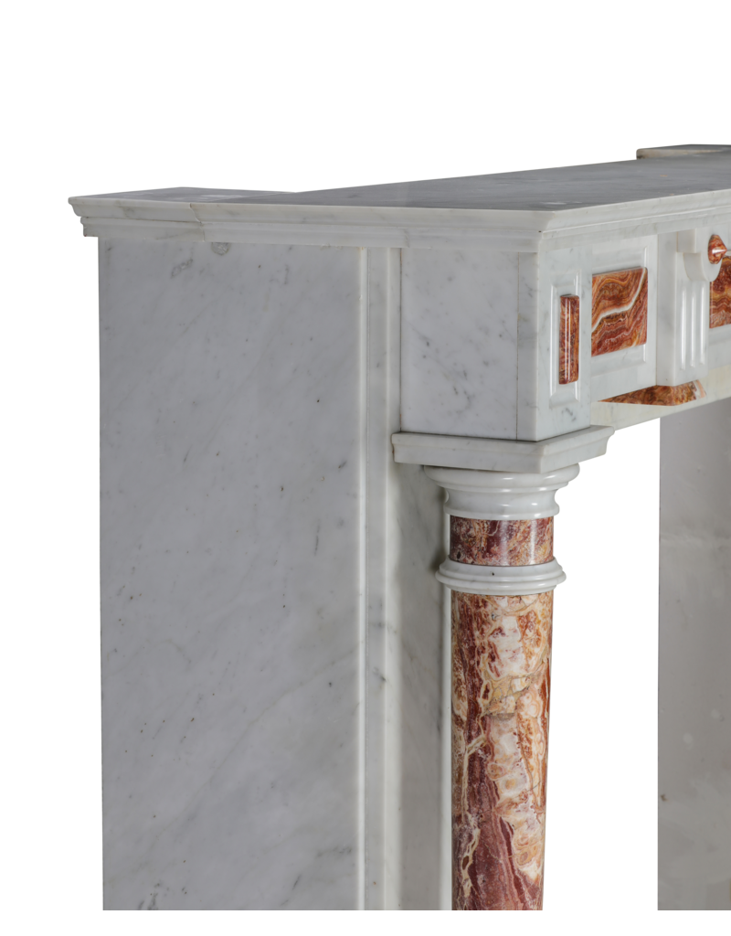 Exclusieve 19e Eeuwse Witte Marmeren Schouw met Perzisch Rood Onyx Zuilen – Luxe Antieke Sierschouw