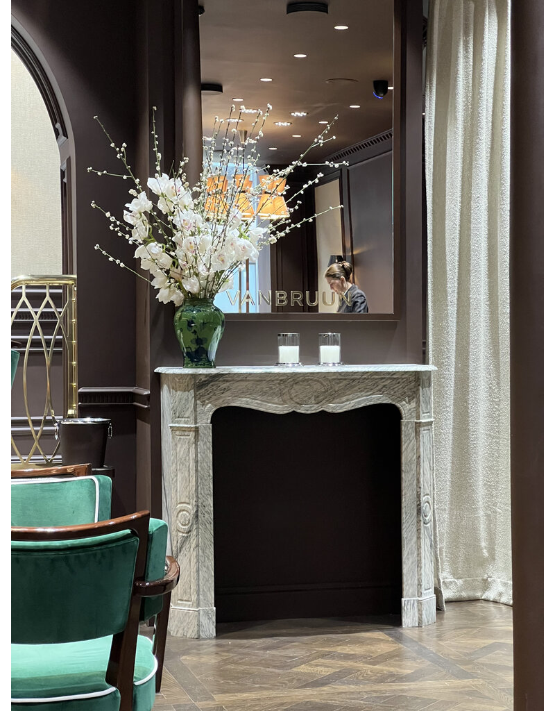 19e-Eeuwse Sierschouw In Franse Stijl