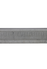 Maison Leon Van den Bogaert Exquisiter Haussmann Kamin im Louis XVI Stil aus Carrara Marmor, 19. Jahrhundert – Zeitlose Französische Eleganz