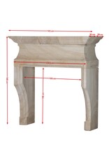 Klassische französische Louis-XIV-Kaminumrandung aus Kalkstein aus dem 20. Jahrhundert – skulpturales Minimaldesign für luxuriöses Wohnen | authentisches Kaminstück, 472 kg