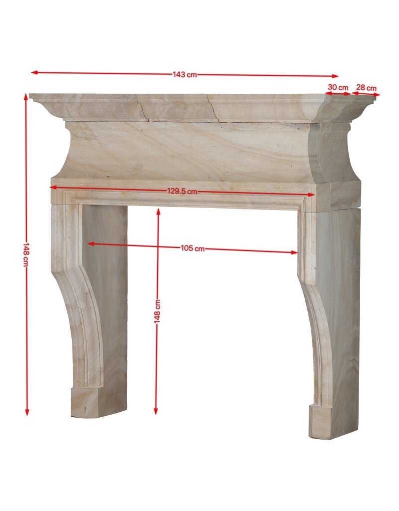 Klassische französische Louis-XIV-Kaminumrandung aus Kalkstein aus dem 20. Jahrhundert – skulpturales Minimaldesign für luxuriöses Wohnen | authentisches Kaminstück, 472 kg