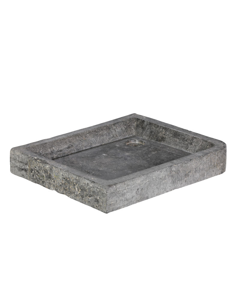 Auténtico Lavabo Antiguo en Piedra Azul Belga – Fregadero Rústico Tallado a Mano en Piedra Natural