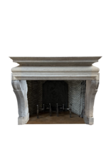 Maison Leon Van den Bogaert Französische rustikale Landhausstil zweifarbig Hartstein Kaminmaske
