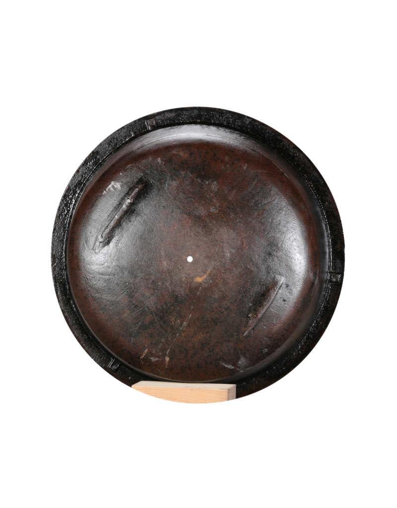 Olla Antigua de Acero – Leñero Rústico para Chimenea u Objeto Decorativo Industrial con Luz