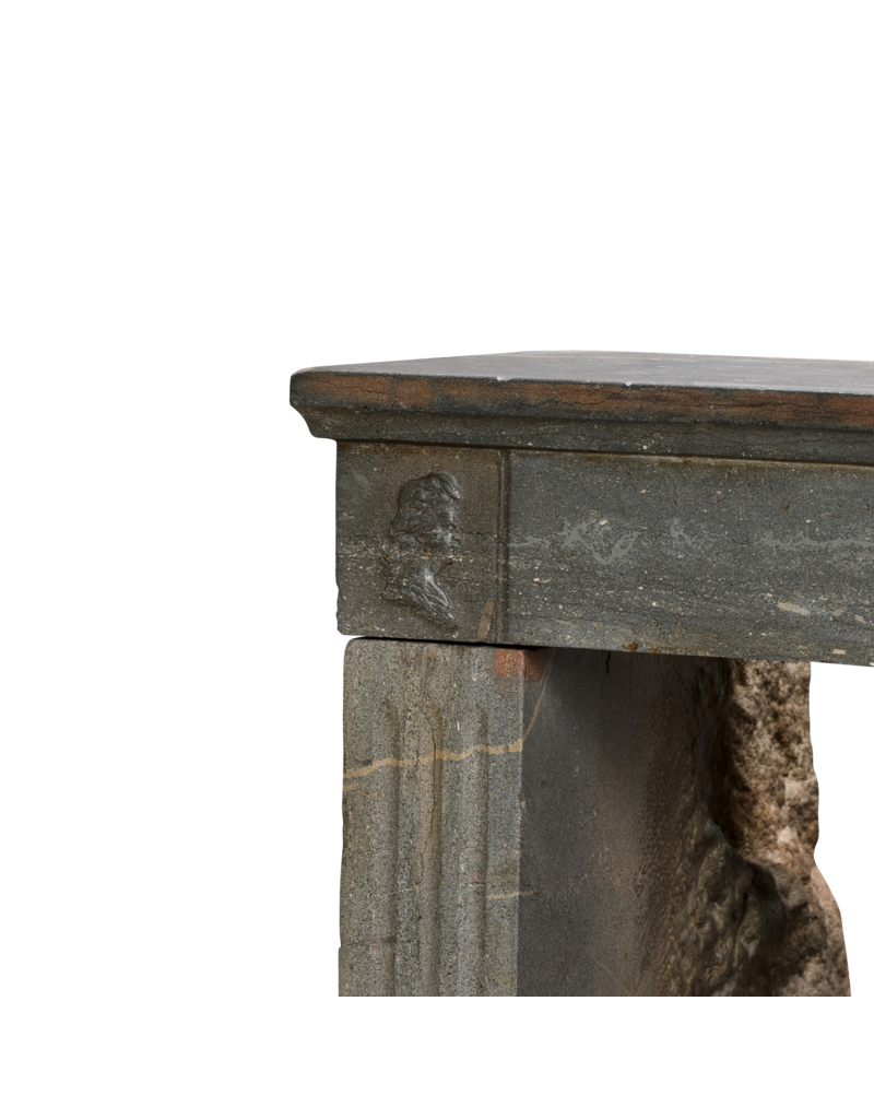 Maison Leon Van den Bogaert Chimenea neoclásica del siglo XIX en piedra natural gris – 127,5 cm de ancho