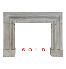 Maison Leon Van den Bogaert Extreme Strong Limestone Antique Fireplace Surround
