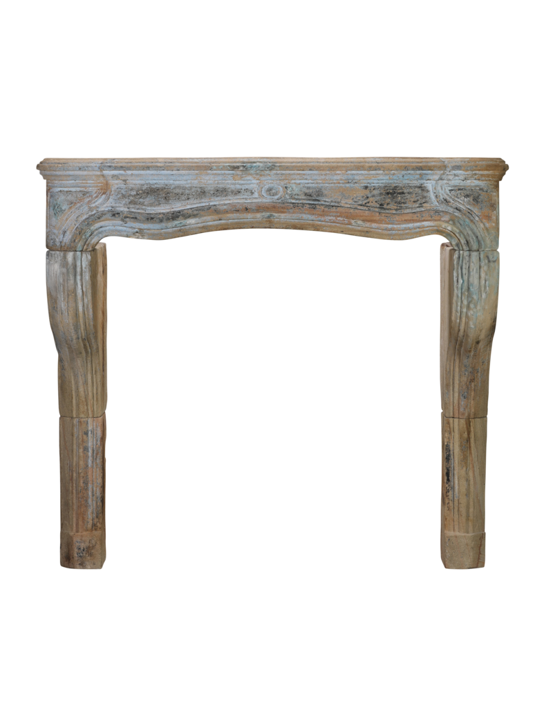 Cheminée Louis XIV en pierre à patine provençale – 149 cm
