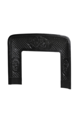 Maison Leon Van den Bogaert Alter Kamininnenrahmen aus Gusseisen mit Puttenmedaillons – 118 cm