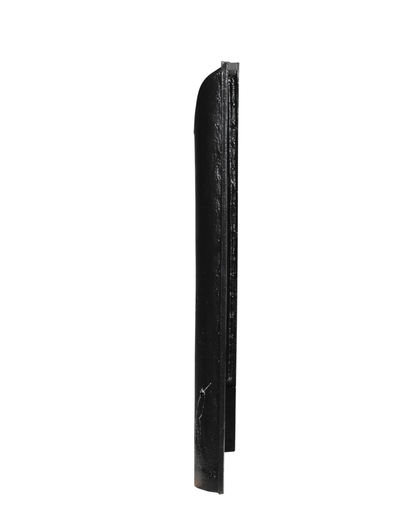 Maison Leon Van den Bogaert Gietijzeren binnenkader 86 cm met muzikale motieven in Louis XVI-stijl