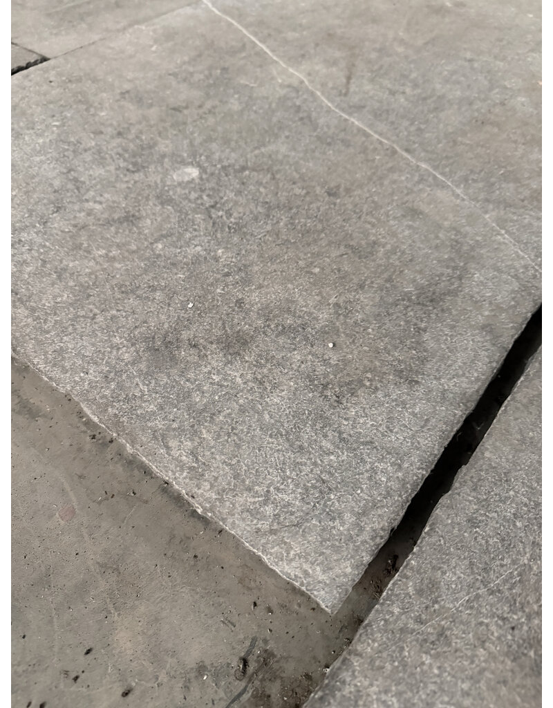 Maison Leon Van den Bogaert Large Belgian Bluestone Flooring – Flamed Surface and Split Edges