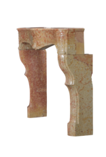 Encadrement de cheminée Régence du XVIIIe siècle en pierre de Bourgogne – ancienne cheminée d'angle aux jambages sculptés
