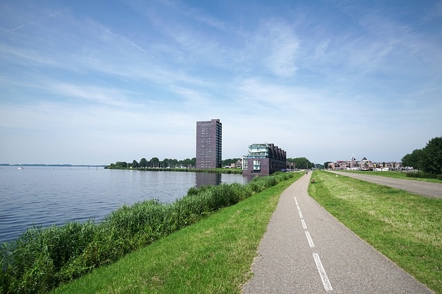 paardenmelk kopen Almere