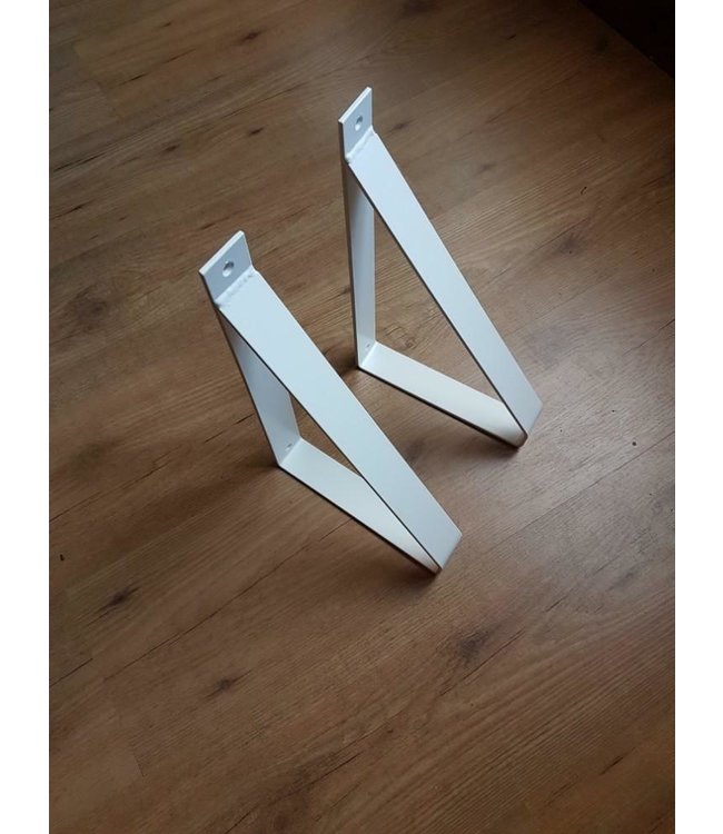 Wandplank landelijk eikenhout 90x20x3cm zwarte industrieel stalen beugels