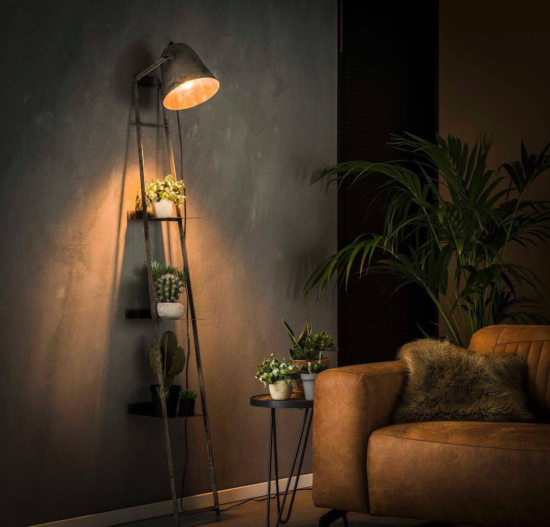 Industriële wandrek lamp Tyron oud zilver Gratis