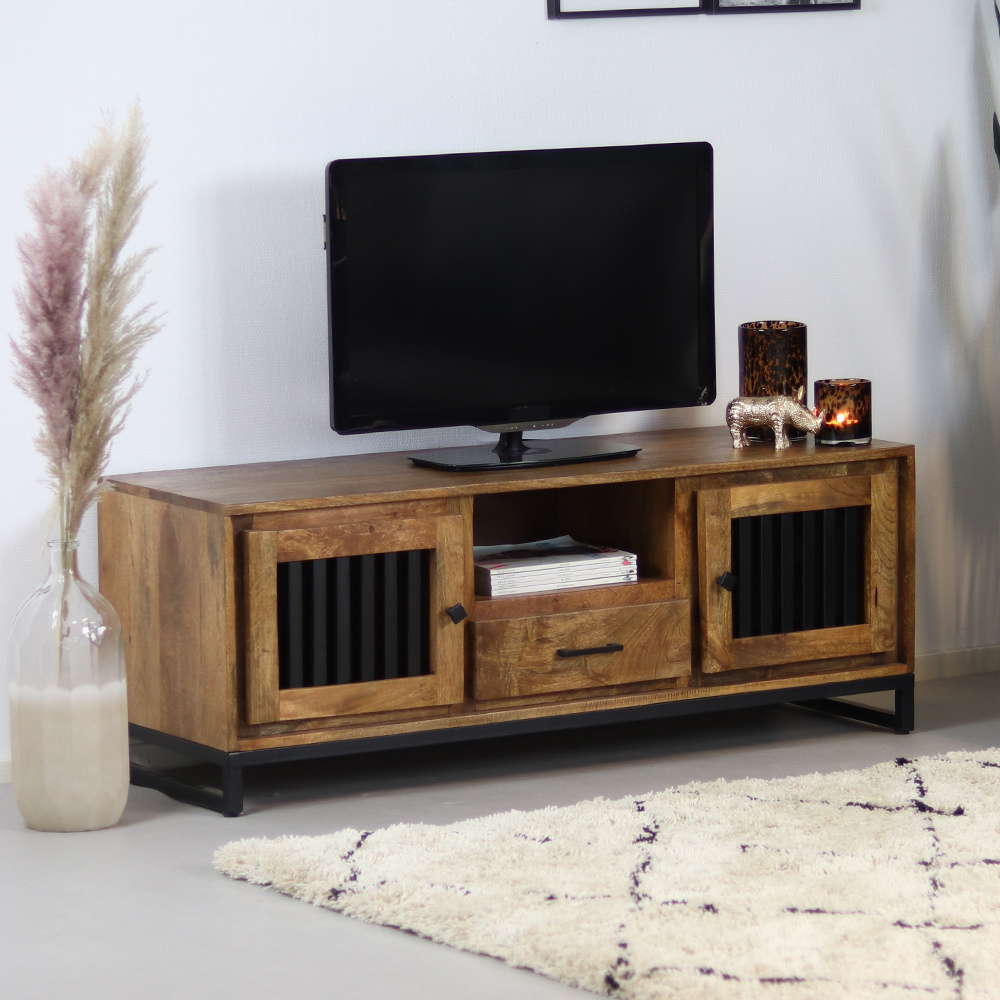 Hoe Demonteer Ervaren persoon Industrieel tv-meubel Willis mangohout 135 cm | Livin24