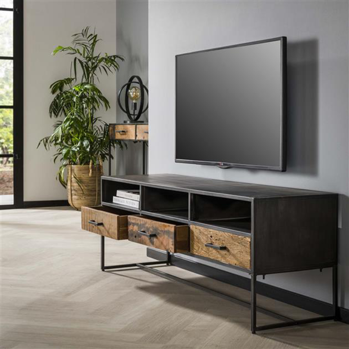 vergroting genie Deter TV-meubel metaal zwart Zayn hardhout 3 lades | Livin24