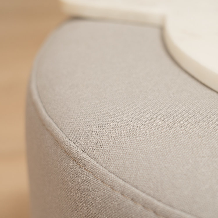 Poef Scandinavisch Hilda grijs