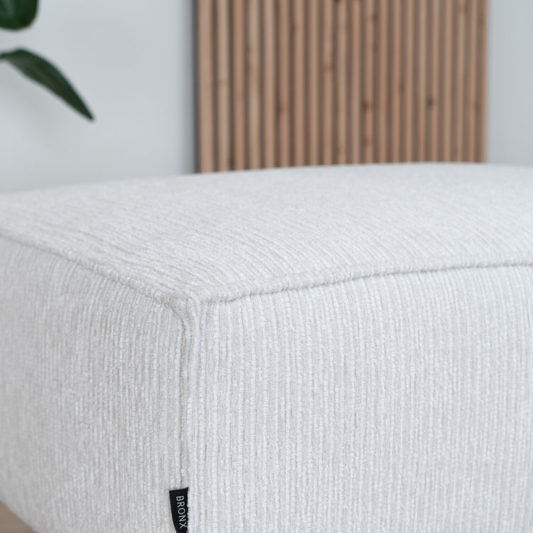 Hocker Kansas ribstof off white