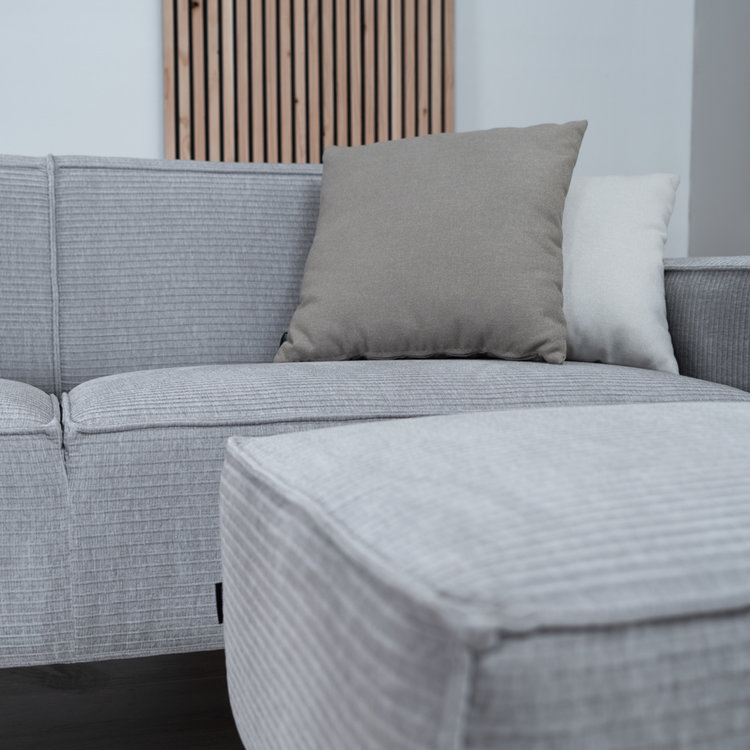 3-zitsbank Kansas lichtgrijs ribstof