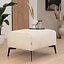 Scandinavische hocker Vegas bouclé beige