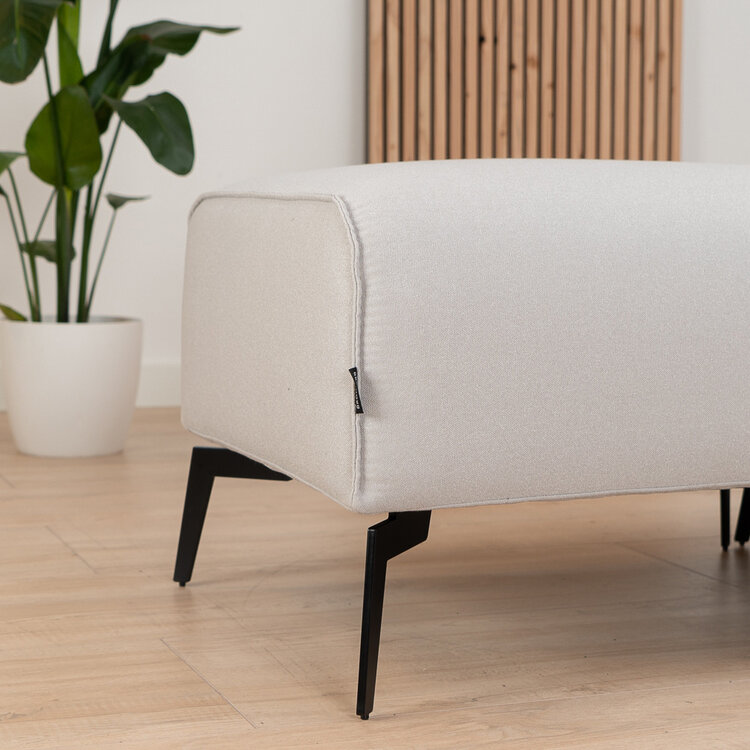 Scandinavische hocker Vegas stof grijs