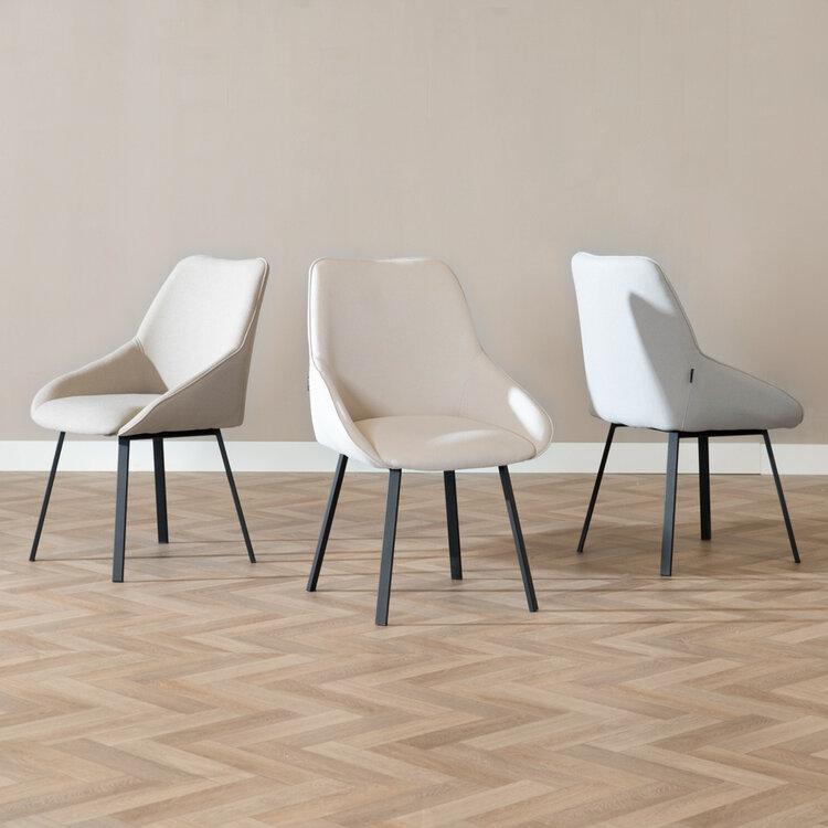 Scandinavische eetkamerstoel Lova gerecyclede stof off white