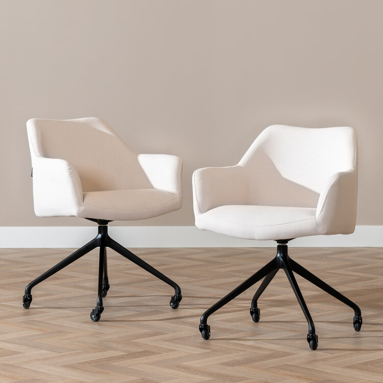 Eetkamerstoel met wieltjes Isak off white gerecyclede stof