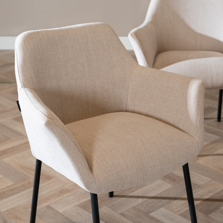 Scandinavische eetkamerstoel Sten gerecyclede stof beige