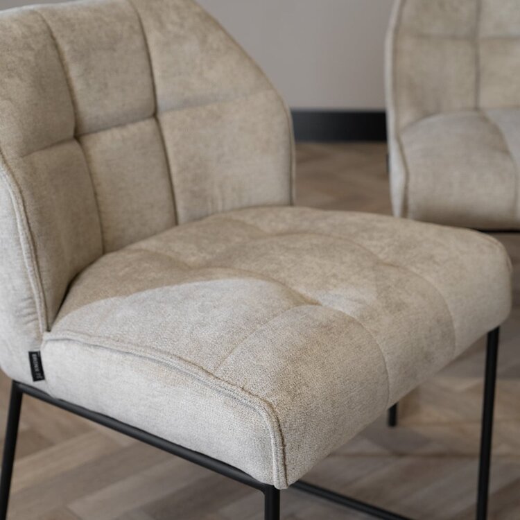 Scandinavische eetkamerstoel Jelle taupe