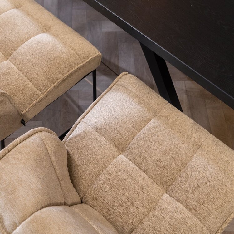 Scandinavische eetkamerstoel Jelle taupe