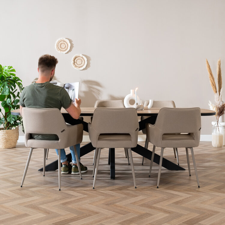 Scandinavische eetkamerstoel Olivia taupe gerecyclede stof