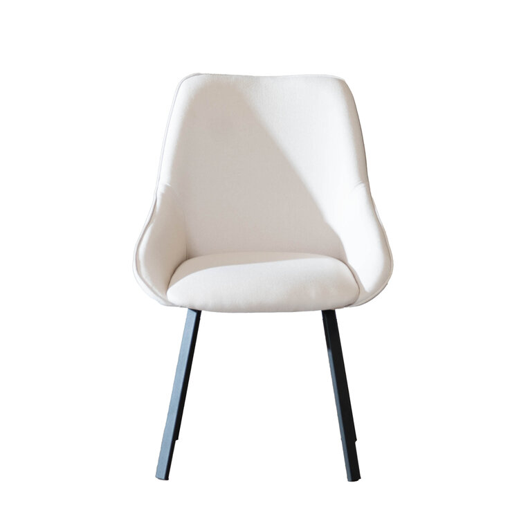 Scandinavische eetkamerstoel Lova gerecyclede stof off white