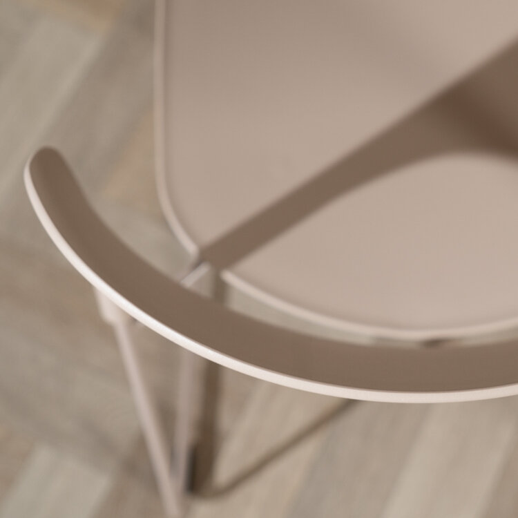 Scandinavische eetkamerstoel Elena taupe