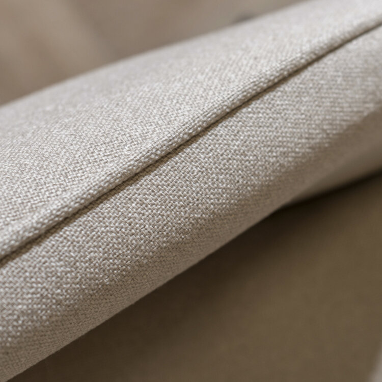 Scandinavische eetkamerstoel Lova gerecyclede stof taupe