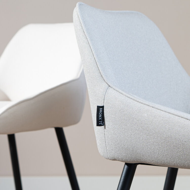 Scandinavische barkruk Lova gerecyclede stof grijs 68 cm